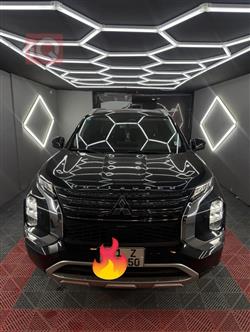 ميتسوبيشي اوتلاندر